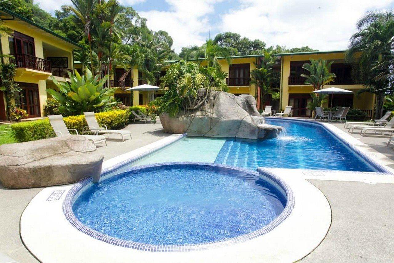 Club Del Sol Hotel Jaco Exterior photo