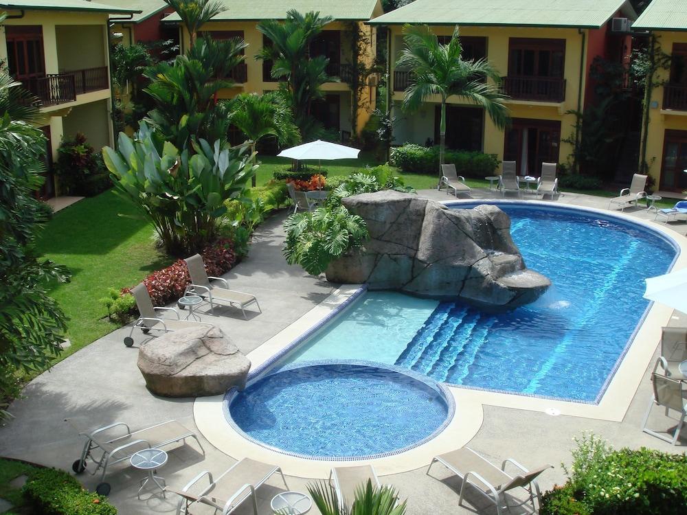 Club Del Sol Hotel Jaco Exterior photo